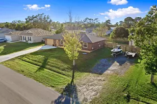 2890 SW Ortega St, Port Saint Lucie, FL 34953 - Photo 45