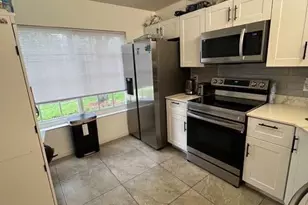 3701 Savoy Ln, West Palm Beach, FL 33417 - Photo 11