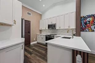 17257 Boca Club Blvd, Boca Raton, FL 33487 - Photo 11