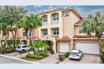 4531 Artesa Way S, Palm Beach Gardens, FL 33418 - Photo 3
