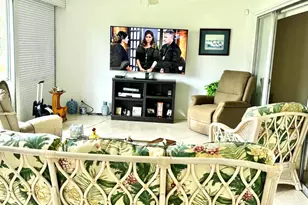 5730 E Fernley Dr, West Palm Beach, FL 33415 - Photo 13