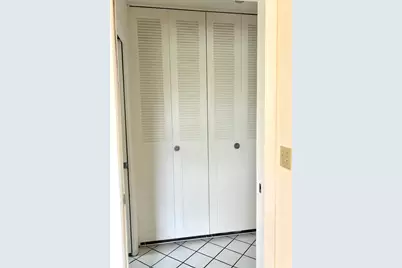 5730 E Fernley Drive #11, West Palm Beach, FL 33415 - Photo 7