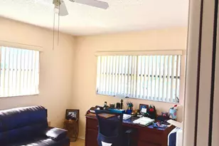 5730 E Fernley Dr, West Palm Beach, FL 33415 - Photo 9