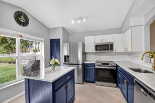 7279 Burgess Dr, Lake Worth, FL 33467 - Photo 13