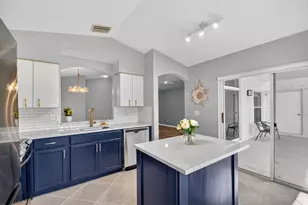 7279 Burgess Dr, Lake Worth, FL 33467 - Photo 11