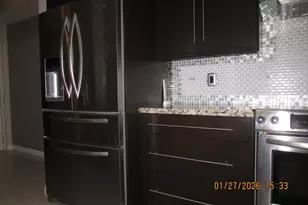 350 Crestwood Cir, Royal Palm Beach, FL 33411 - Photo 5