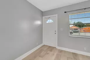 1016 W Lakewood Rd, West Palm Beach, FL 33405 - Photo 7