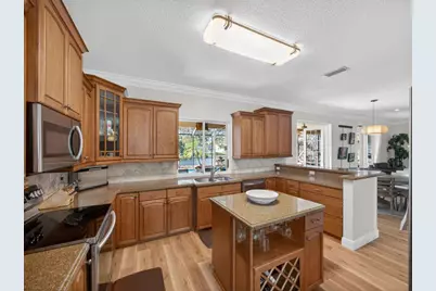 8905 Spring Valley Drive, Boynton Beach, FL 33472 - Photo 7