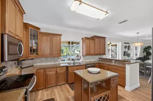 8905 Spring Valley Dr, Boynton Beach, FL 33472 - Photo 7