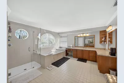 8905 Spring Valley Drive, Boynton Beach, FL 33472 - Photo 21