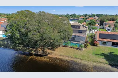 8905 Spring Valley Drive, Boynton Beach, FL 33472 - Photo 39