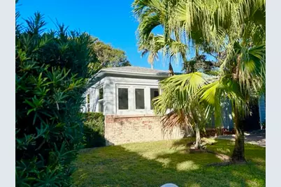 421 N Ocean Breeze, Lake Worth Beach, FL 33460 - Photo 1