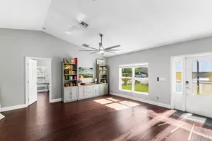 3037 SE Iris St, Stuart, FL 34997 - Photo 5