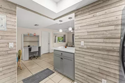 950 S Kanner Highway #C-10, Stuart, FL 34994 - Photo 5