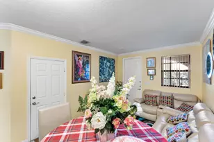 5438 NW 27th St, Margate, FL 33063 - Photo 5