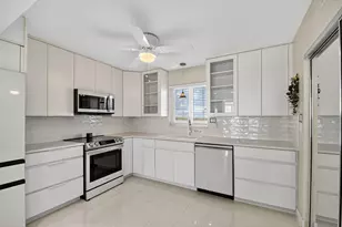 301 Lake Shore Dr, Lake Park, FL 33403 - Photo 21
