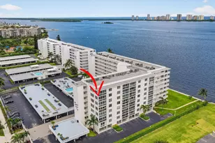 301 Lake Shore Dr, Lake Park, FL 33403 - Photo 7