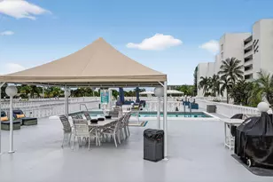 301 Lake Shore Dr, Lake Park, FL 33403 - Photo 57
