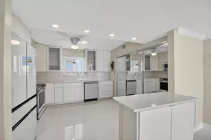 301 Lake Shore Dr, Lake Park, FL 33403 - Photo 19