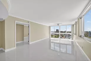 301 Lake Shore Dr, Lake Park, FL 33403 - Photo 9