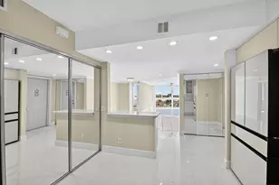 301 Lake Shore Dr, Lake Park, FL 33403 - Photo 23