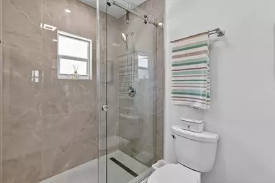 836 Ridgewood Drive, West Palm Beach, FL 33405 - Photo 17