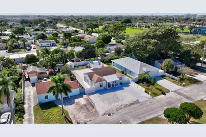 836 Ridgewood Drive, West Palm Beach, FL 33405 - Photo 31