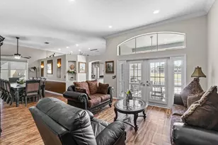 5696 Muirfield Village Cir, Lake Worth, FL 33463 - Photo 7