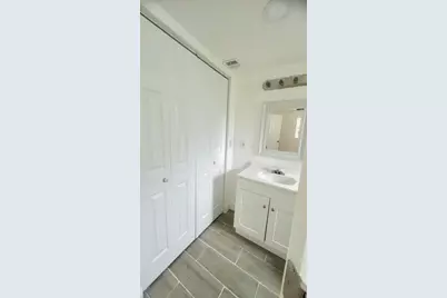 2360 NW 2nd Street Street, Pompano Beach, FL 33069 - Photo 9