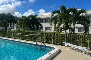 299 SW 7th St, Boca Raton, FL 33432 - Photo 11