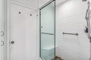 71 Windsor Cir, Boynton Beach, FL 33436 - Photo 15