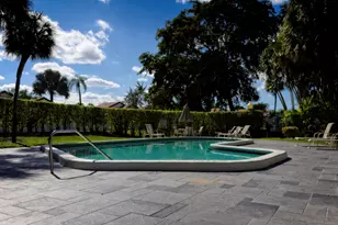 6595 Parkview Dr, Boca Raton, FL 33433 - Photo 25