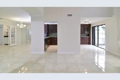 6595 Parkview Drive #F, Boca Raton, FL 33433 - Photo 9