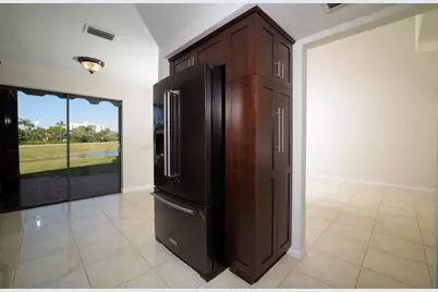 6595 Parkview Drive #F, Boca Raton, FL 33433 - Photo 5