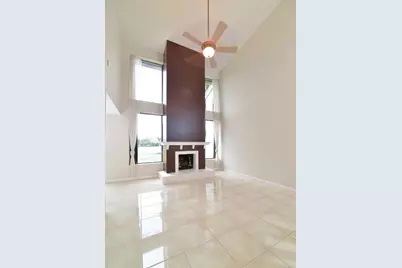 6595 Parkview Drive #F, Boca Raton, FL 33433 - Photo 3