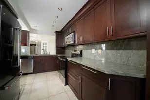 6595 Parkview Dr, Boca Raton, FL 33433 - Photo 7