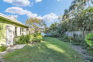 1290 SW 8th St, Boca Raton, FL 33486 - Photo 33