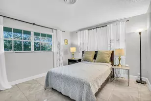 1290 SW 8th St, Boca Raton, FL 33486 - Photo 23