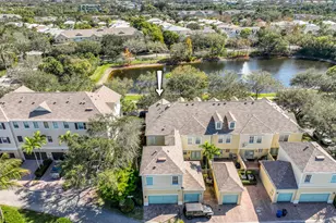 120 W Thatch Palm Cir, Jupiter, FL 33458 - Photo 1