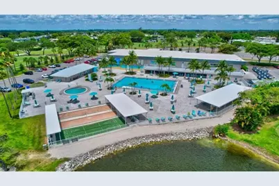 725 Burgundy P #725, Delray Beach, FL 33484 - Photo 27