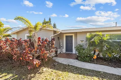 907 Antigua Avenue, Fort Pierce, FL 34982 - Photo 3