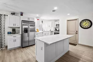 907 Antigua Ave, Fort Pierce, FL 34982 - Photo 11