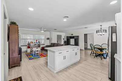 907 Antigua Avenue, Fort Pierce, FL 34982 - Photo 15