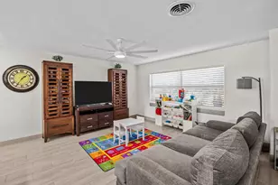 907 Antigua Ave, Fort Pierce, FL 34982 - Photo 7