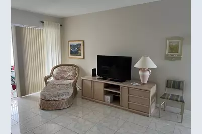 2895 Crosley Drive W #I, West Palm Beach, FL 33415 - Photo 3