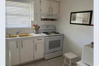 2895 Crosley Drive W #I, West Palm Beach, FL 33415 - Photo 5