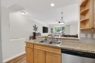 2022 Alta Meadows Ln, Delray Beach, FL 33444 - Photo 13