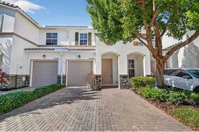 4545 Tara Cove Way, West Palm Beach, FL 33417 - Photo 1