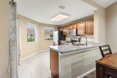 6626 Via Regina, Boca Raton, FL 33433 - Photo 7