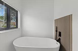 20221 NW 8th St, Pembroke Pines, FL 33029 - Photo 13